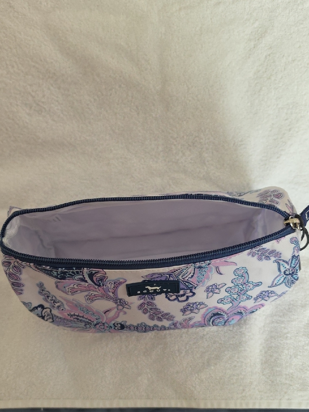Scout Lavender and Navy Paisley Packin Heat Makeup Bag - Picture 3 of 4
